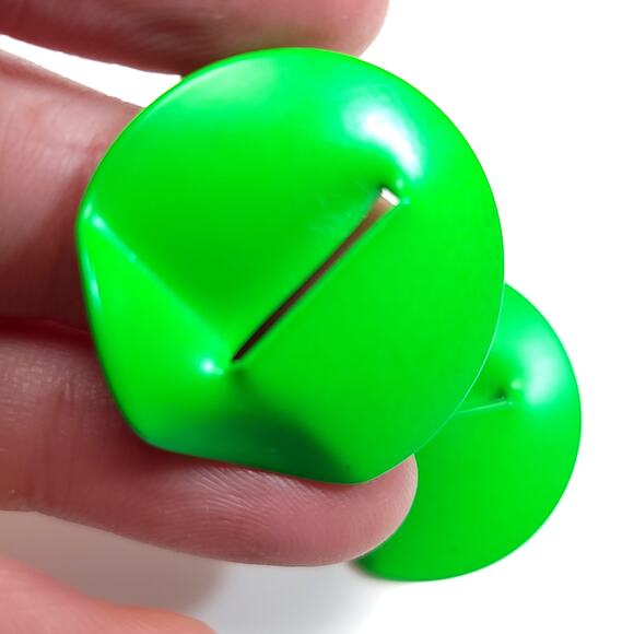 Vintage Green Metal Sculpted Earrings, Glossy Finish, Bold Statement Design - Picture 8 of 10